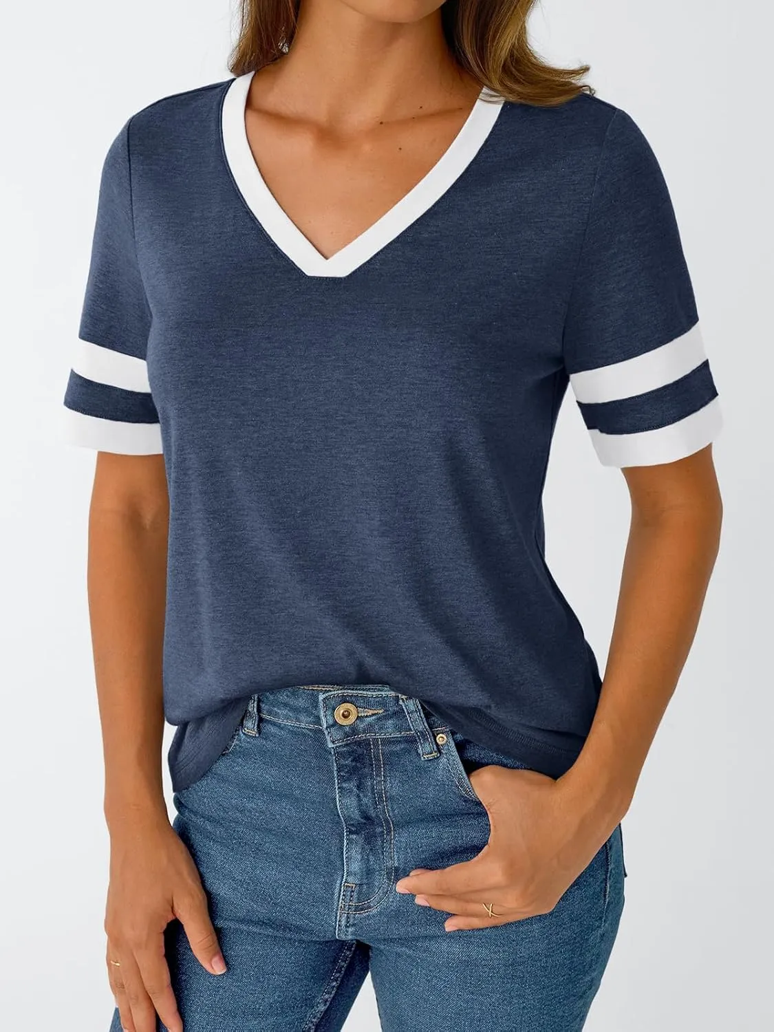 AUTOMET Women's Short Sleeve V Neck T Shirts Trendy Casual Spring Tops Summer Fashion Tees Basic Clothes
