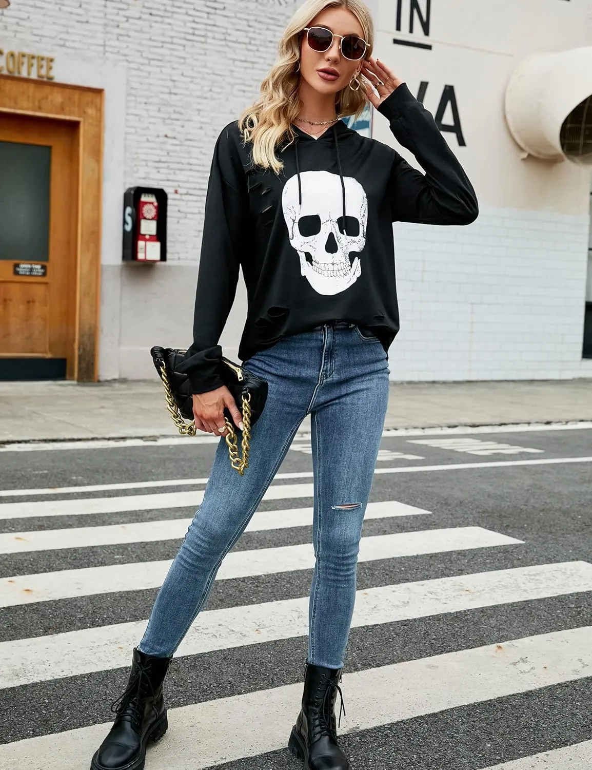 Blooming Jelly Women's Halloween Sweatshirts Skull Graphic T Shirts Long Sleeve Pullover Tops Gothic Fall Clothes 2024