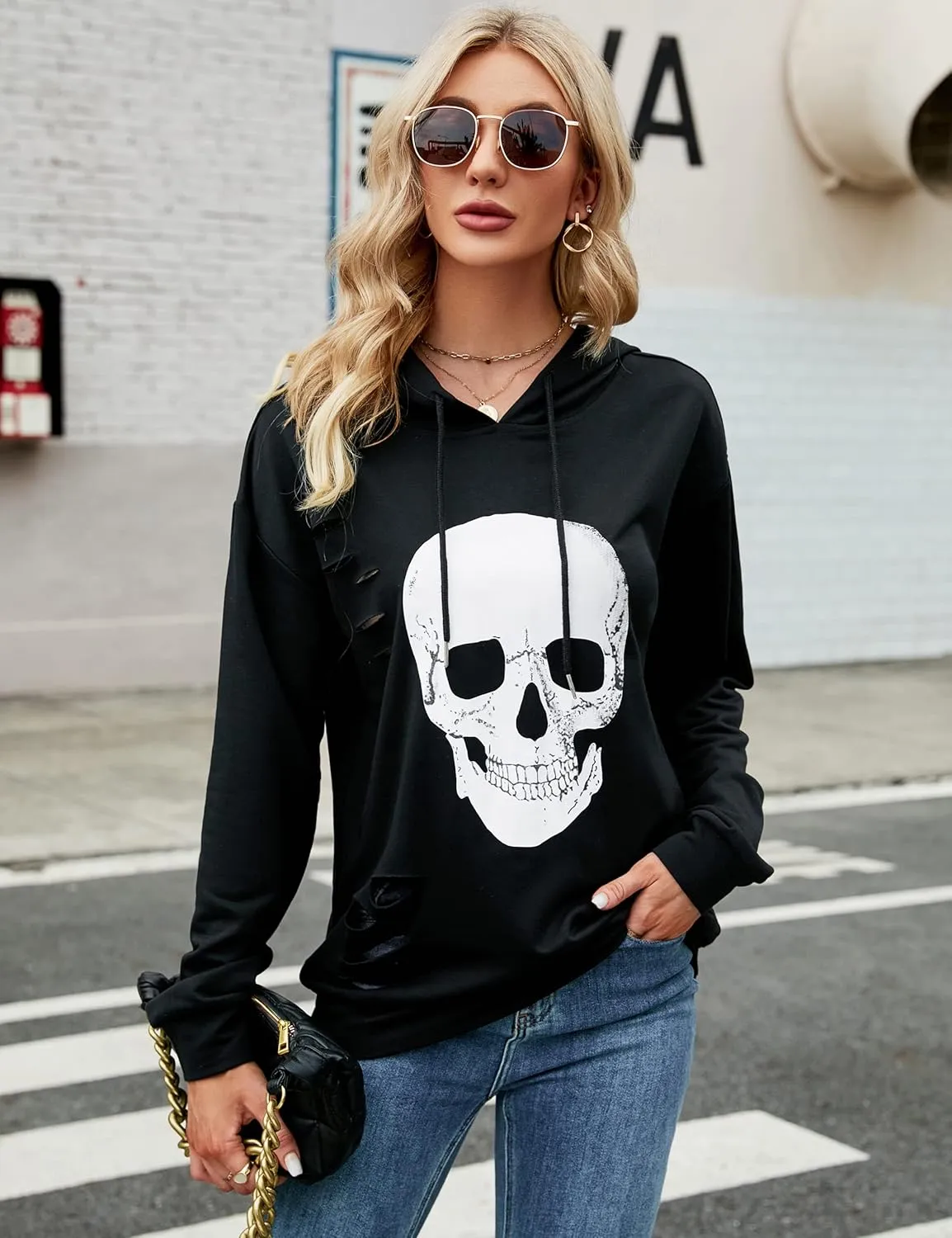 Blooming Jelly Women's Halloween Sweatshirts Skull Graphic T Shirts Long Sleeve Pullover Tops Gothic Fall Clothes 2024