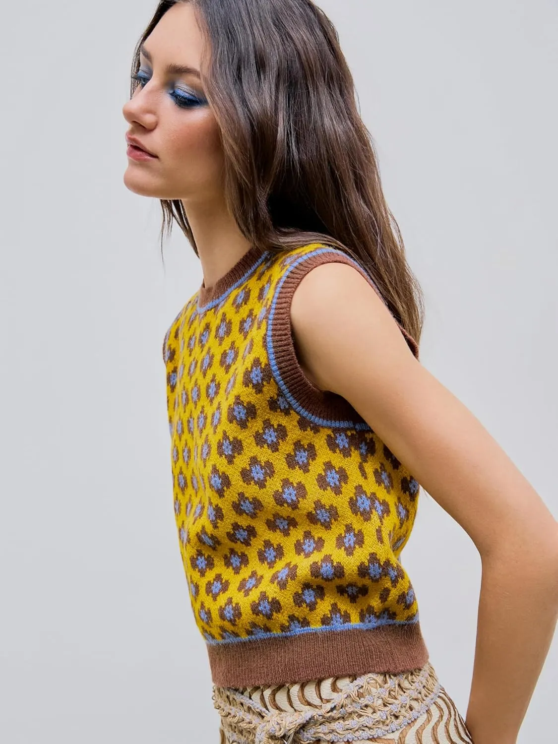 CIDER Sweater Vest Women Crewneck Sleeveless Cropped Sweater Knit Tops Color Block Geometric Graphic Casual Tank Top