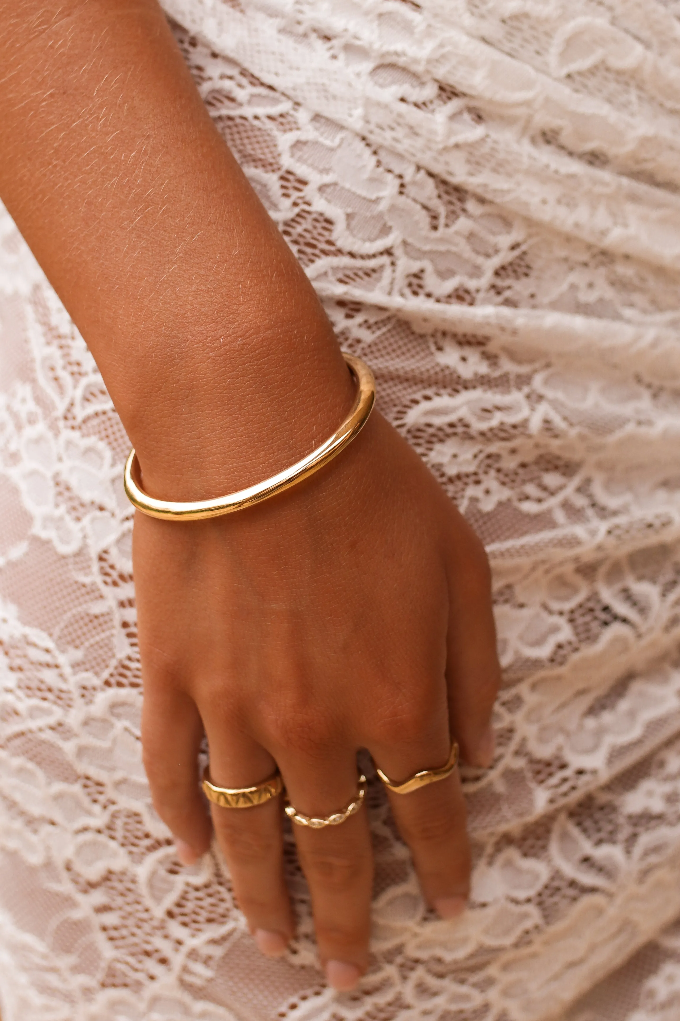 Cori - Stainless Steel Bangle