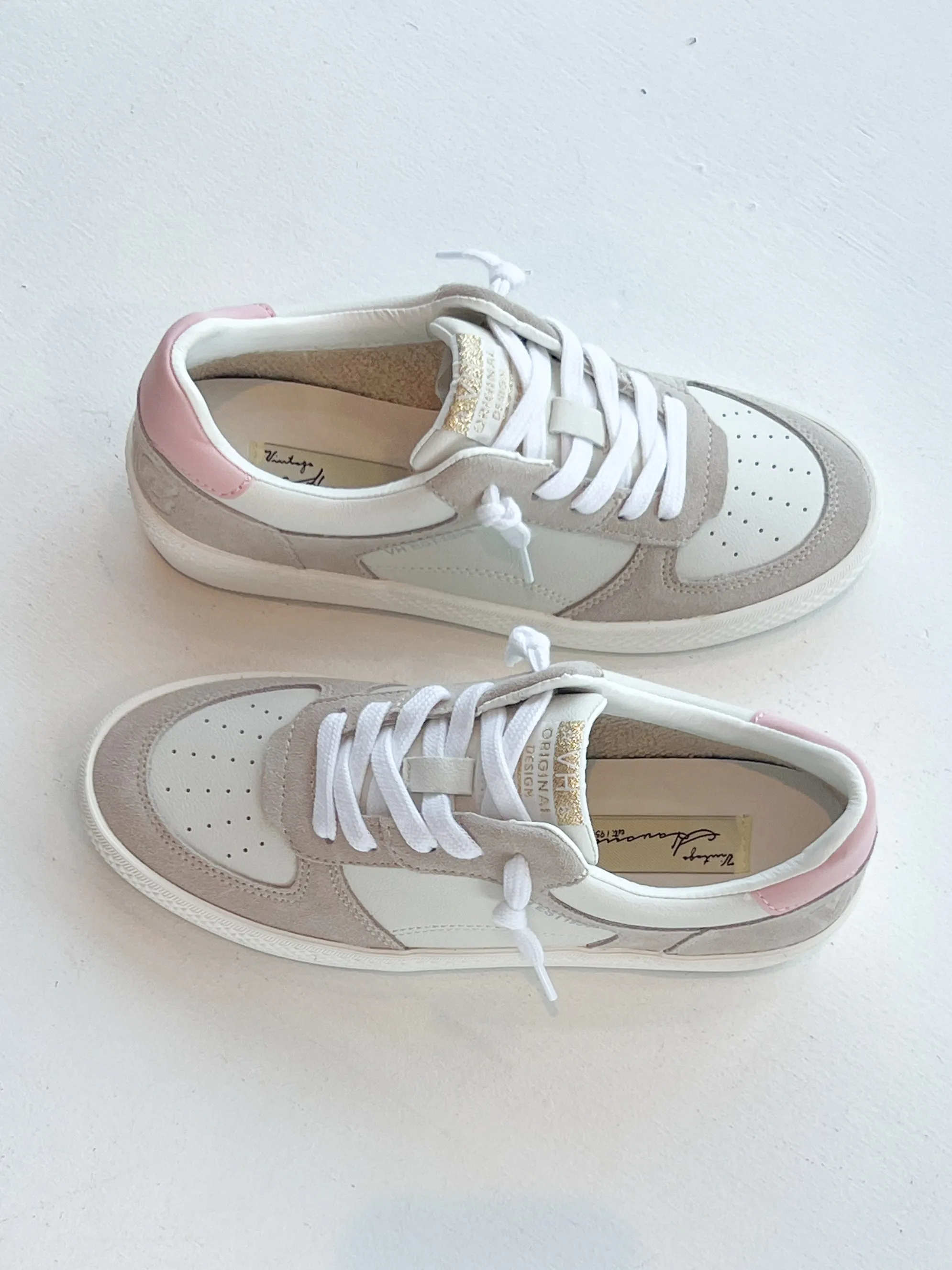 Fast Suede Sneaker