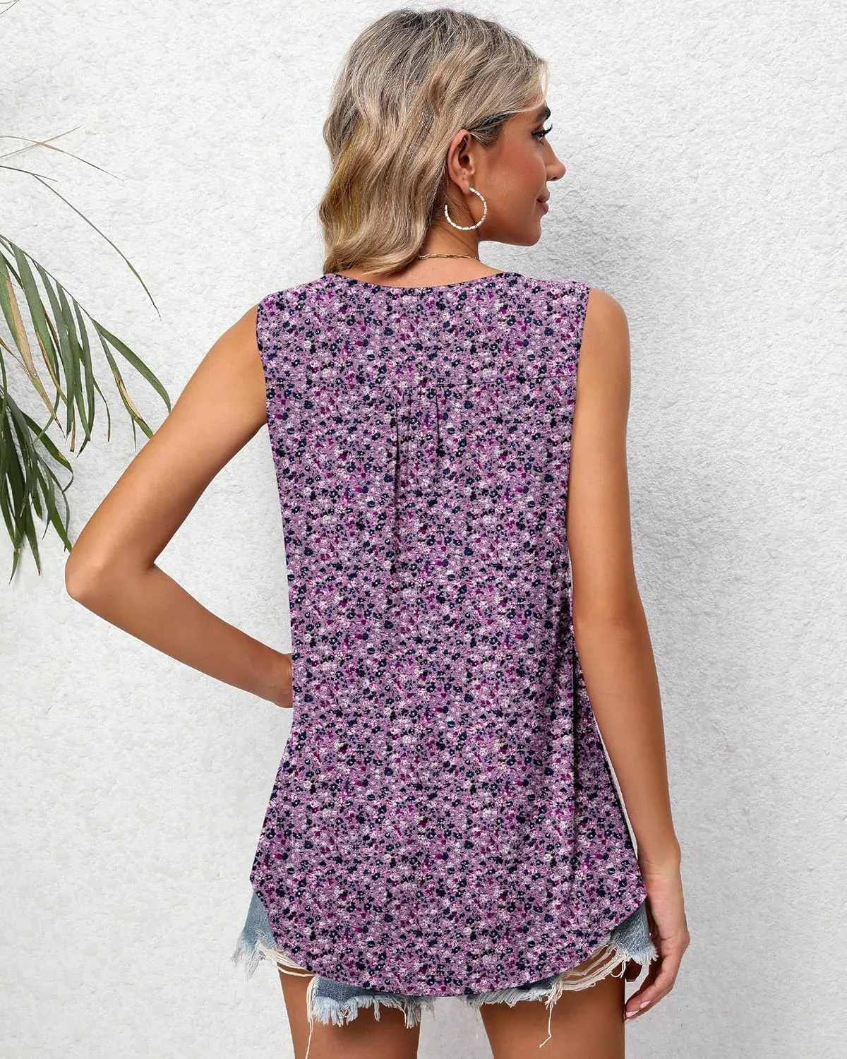 Ficerd Women's Tank Tops Sleeveless Tunic Pleated Crew Neck Blouses Summer Dressy Casual Loose Spring T Shirts