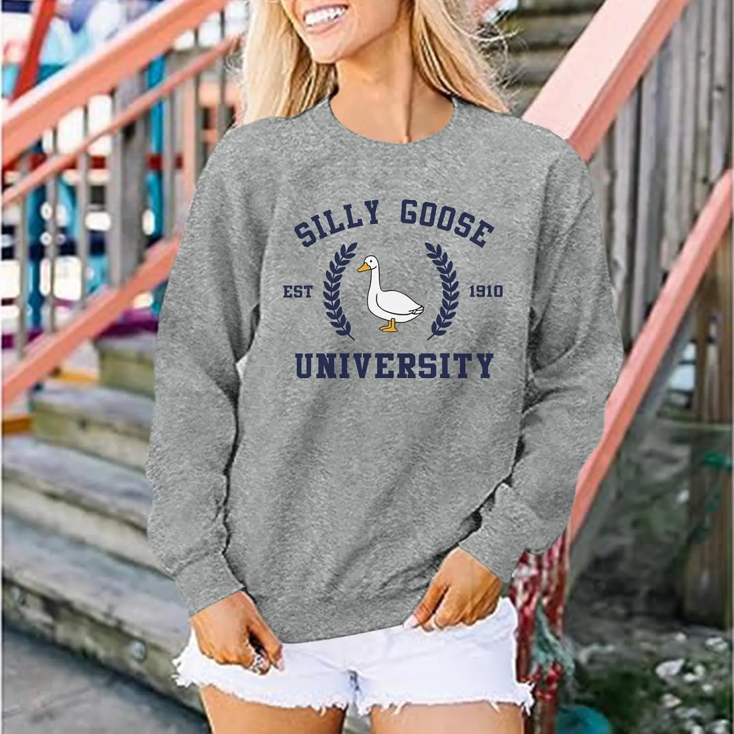 Funny Goose Graphic Sweatshirt For Women Cute Printed Crewneck Sweater Pullover With Sayings Long Sleeve T Shirts