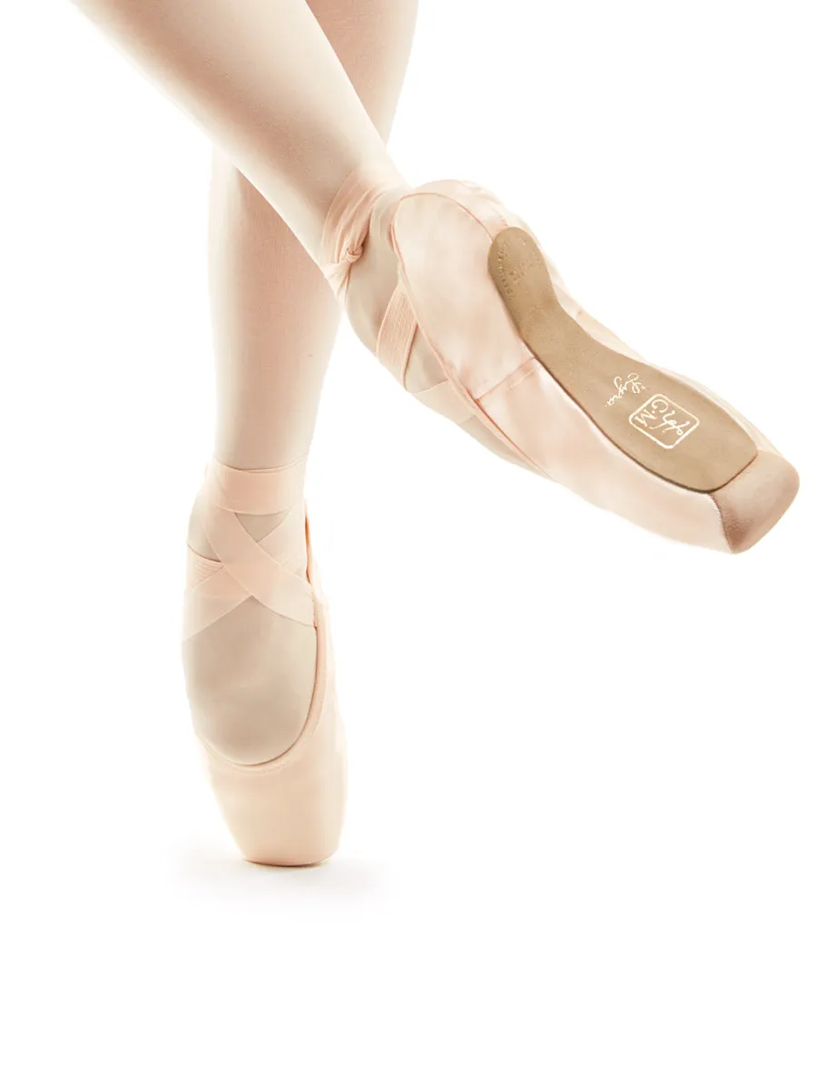 Gaynor Minden - Lyra Pointe Shoes (Classic Fit - Extra-Flex Shank)