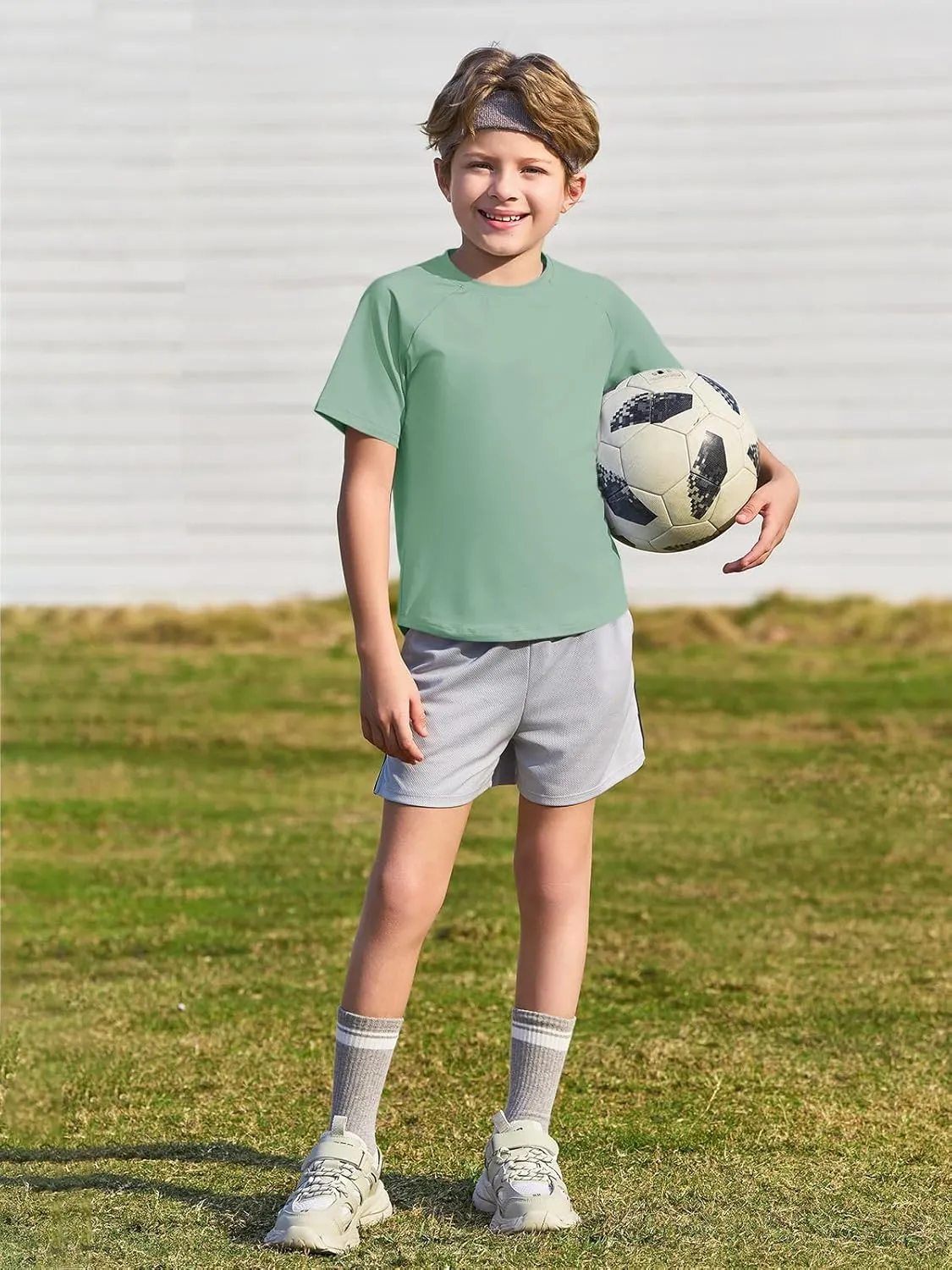 Haloumoning Boys Short Sleeve Athletic T-Shirts Kids Basic Quick Dry Lightweight Performance Tees 5-14 Years