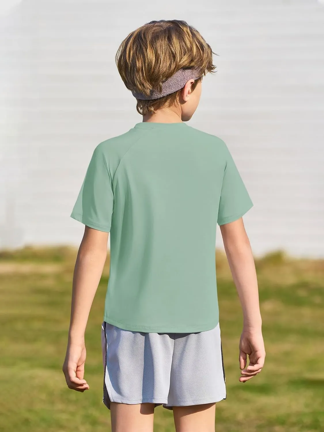 Haloumoning Boys Short Sleeve Athletic T-Shirts Kids Basic Quick Dry Lightweight Performance Tees 5-14 Years