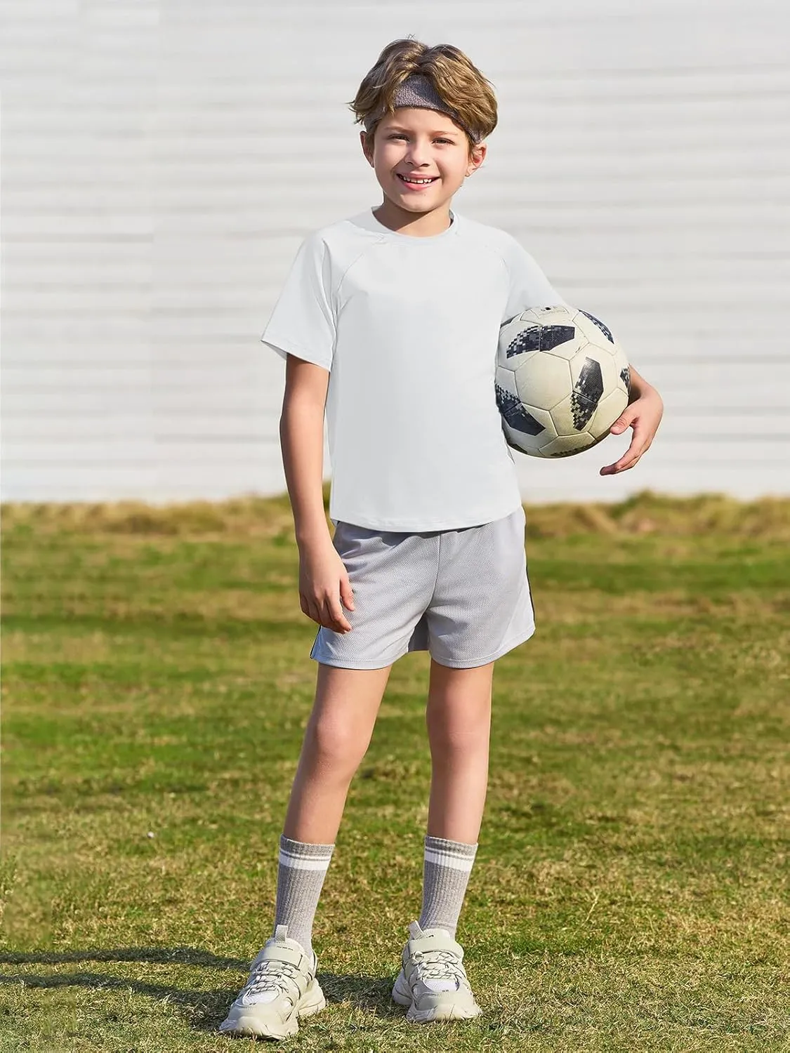 Haloumoning Boys Short Sleeve Athletic T-Shirts Kids Basic Quick Dry Lightweight Performance Tees 5-14 Years
