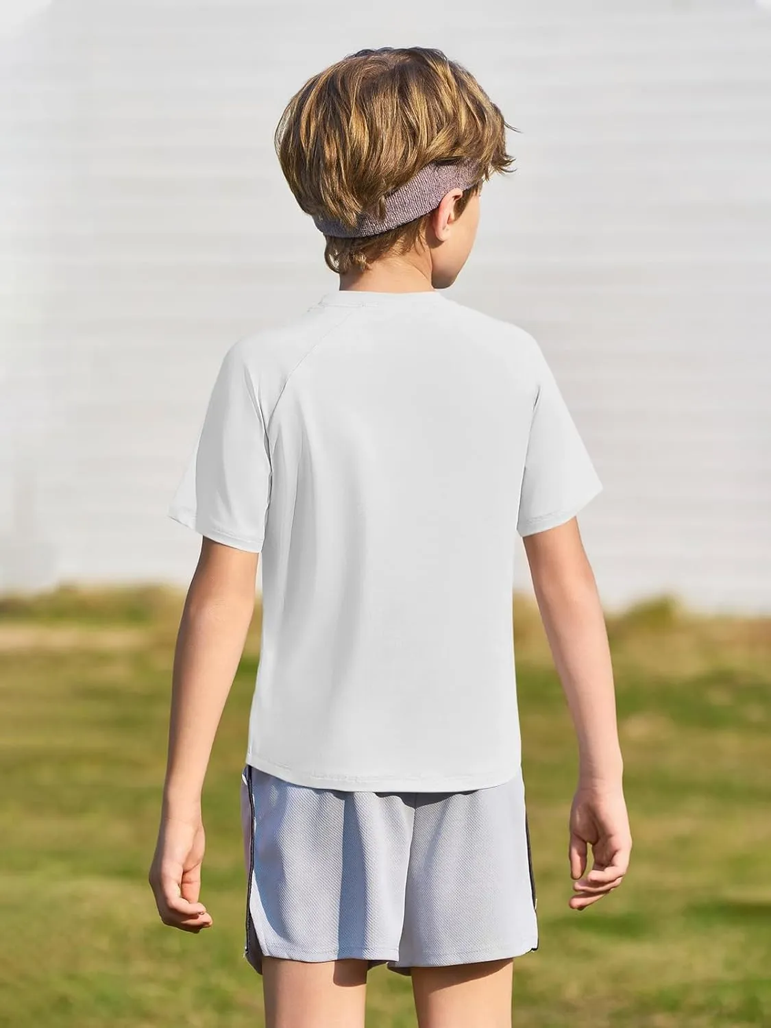 Haloumoning Boys Short Sleeve Athletic T-Shirts Kids Basic Quick Dry Lightweight Performance Tees 5-14 Years