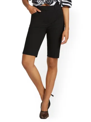 High-Waisted 11-Inch Bermuda Short