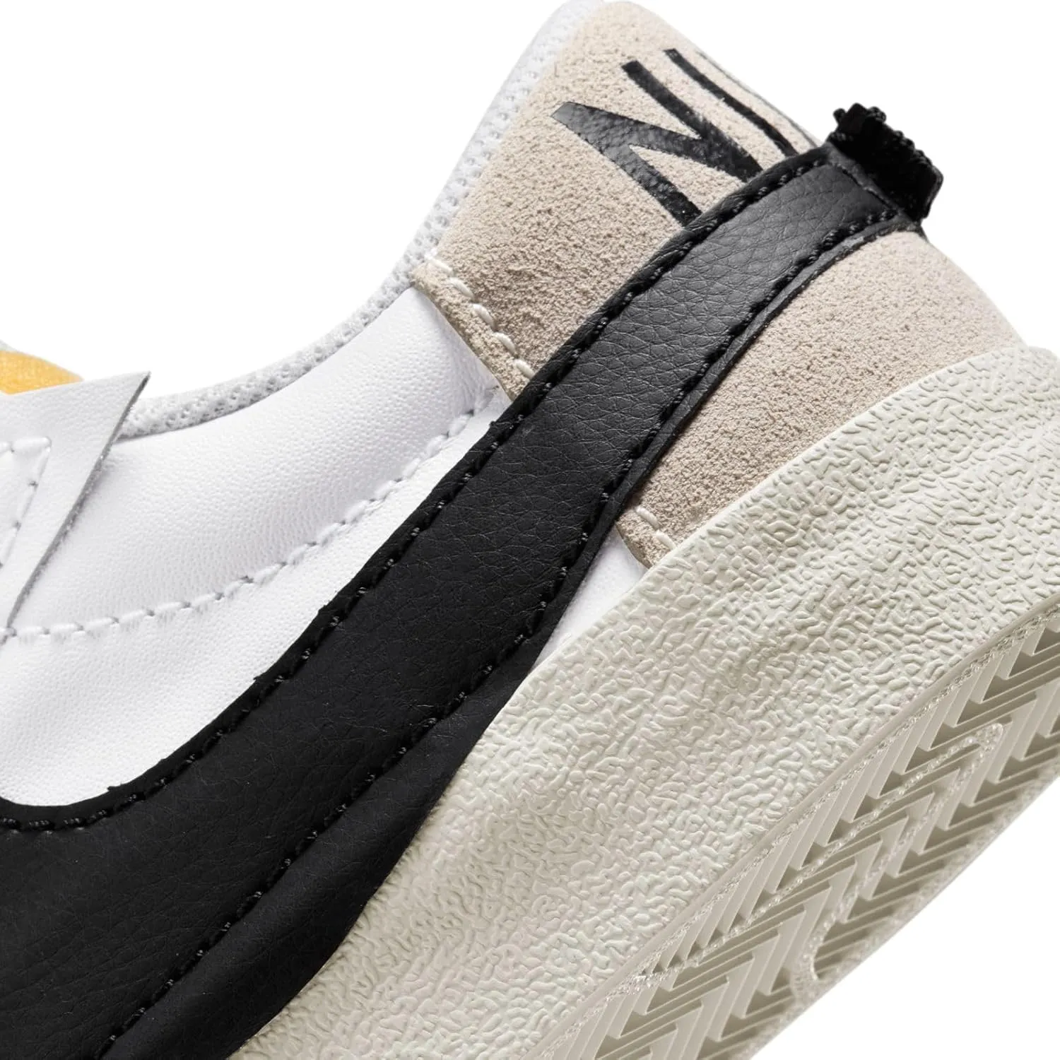 Nike Women's Blazer Low '77 Jumbo Trainers