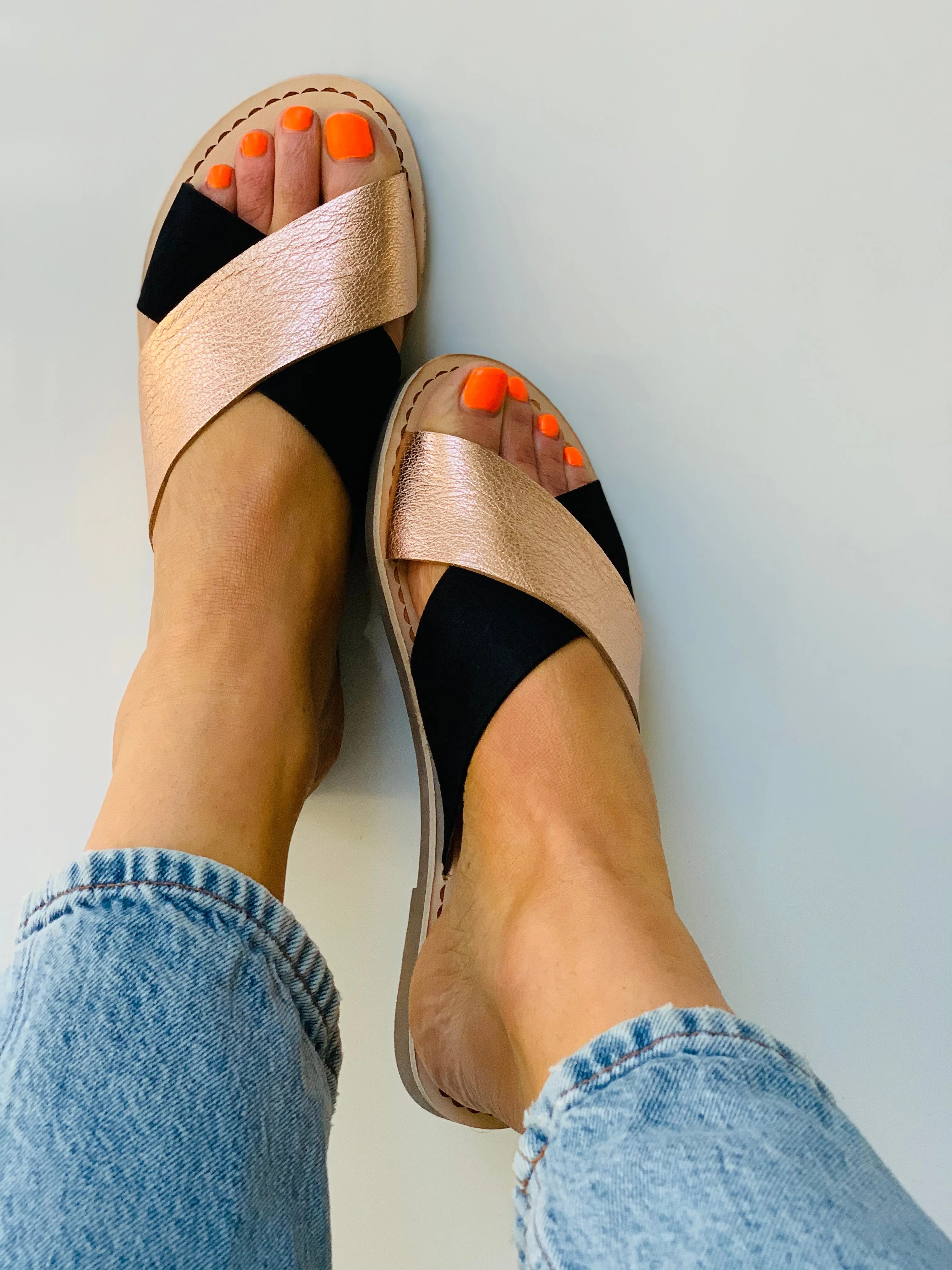 Onyx Crossover Slide