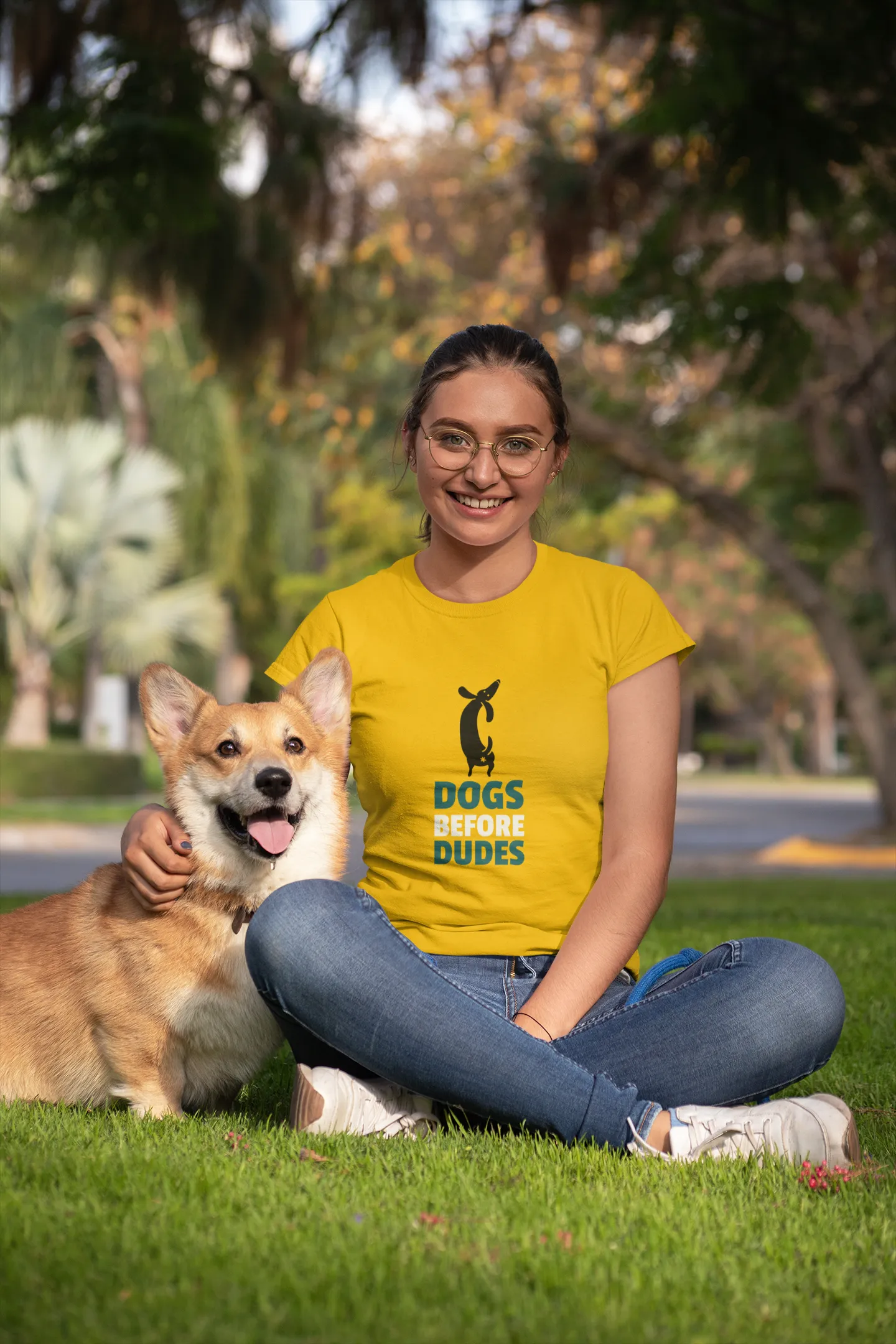 " DOGS BEFORE DUDES " - UNISEX HALF-SLEEVE T-SHIRTS
