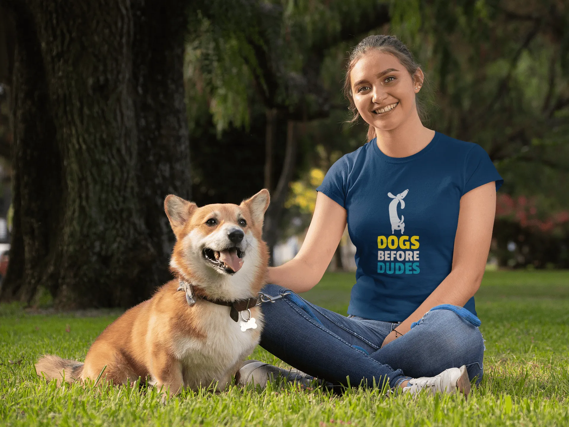 " DOGS BEFORE DUDES " - UNISEX HALF-SLEEVE T-SHIRTS