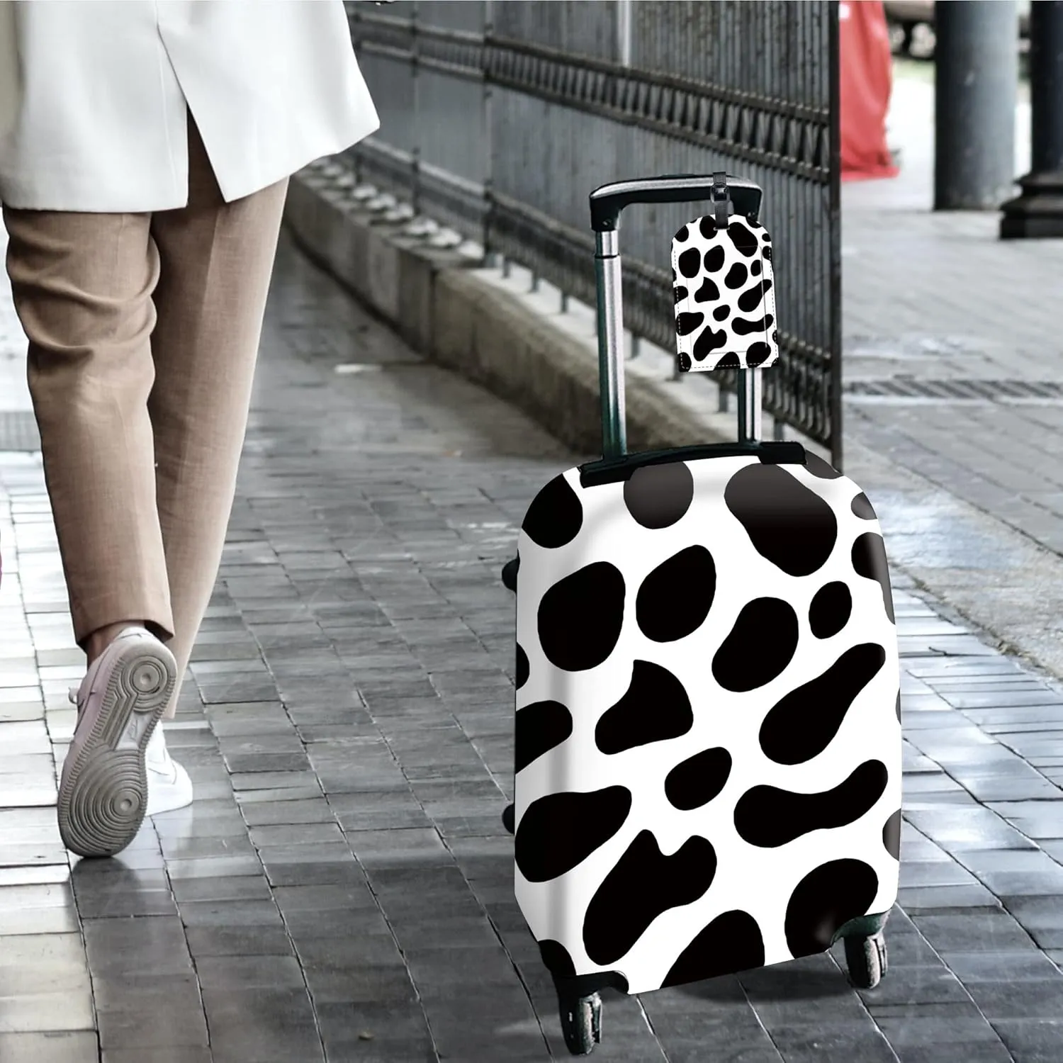 RYUITHDJP Suitcase Cover 29-30 Inchs, Luggage Cover for Suitcase Premium Zipper Close Protect and Personalize Your Luggage - Cow Print