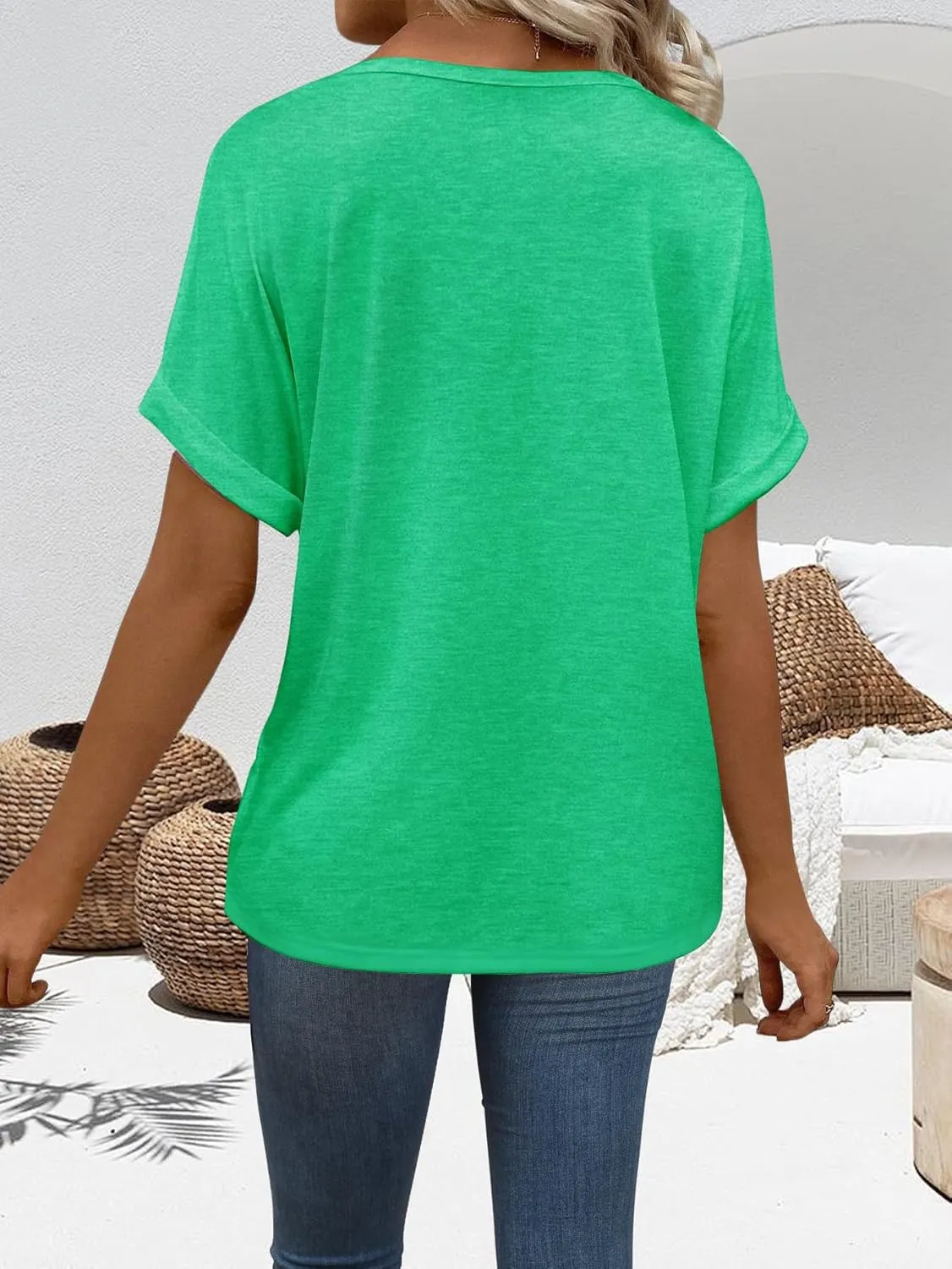 T Shirts Short Sleeve V Neck Tees Womens Tops Beach Vacation Fashion Clothes 2025 Casual Summer Spring Outfits
