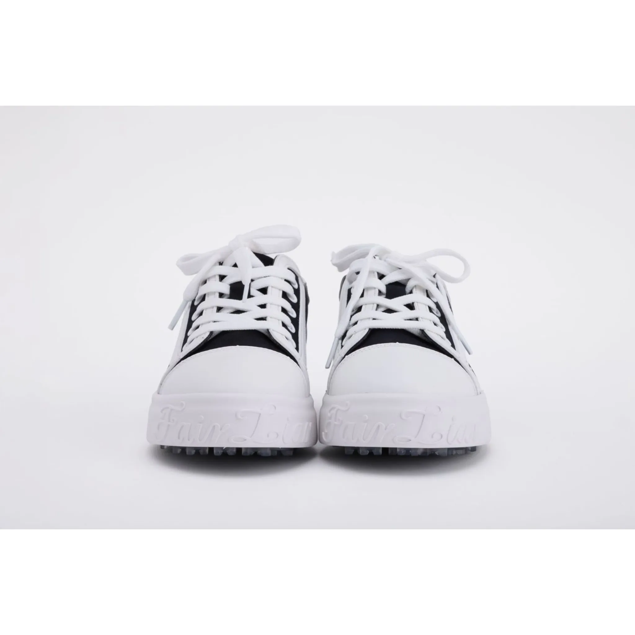 TWO-WAY GOLF SHOES